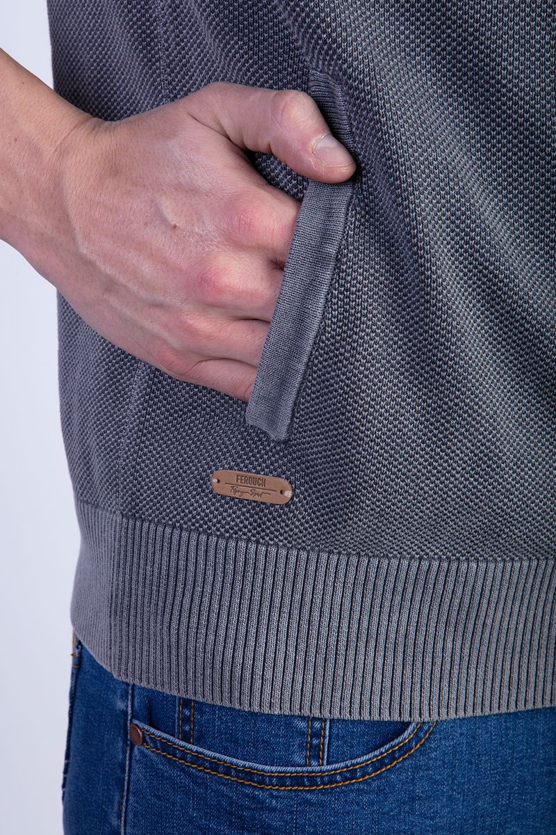 label-3
