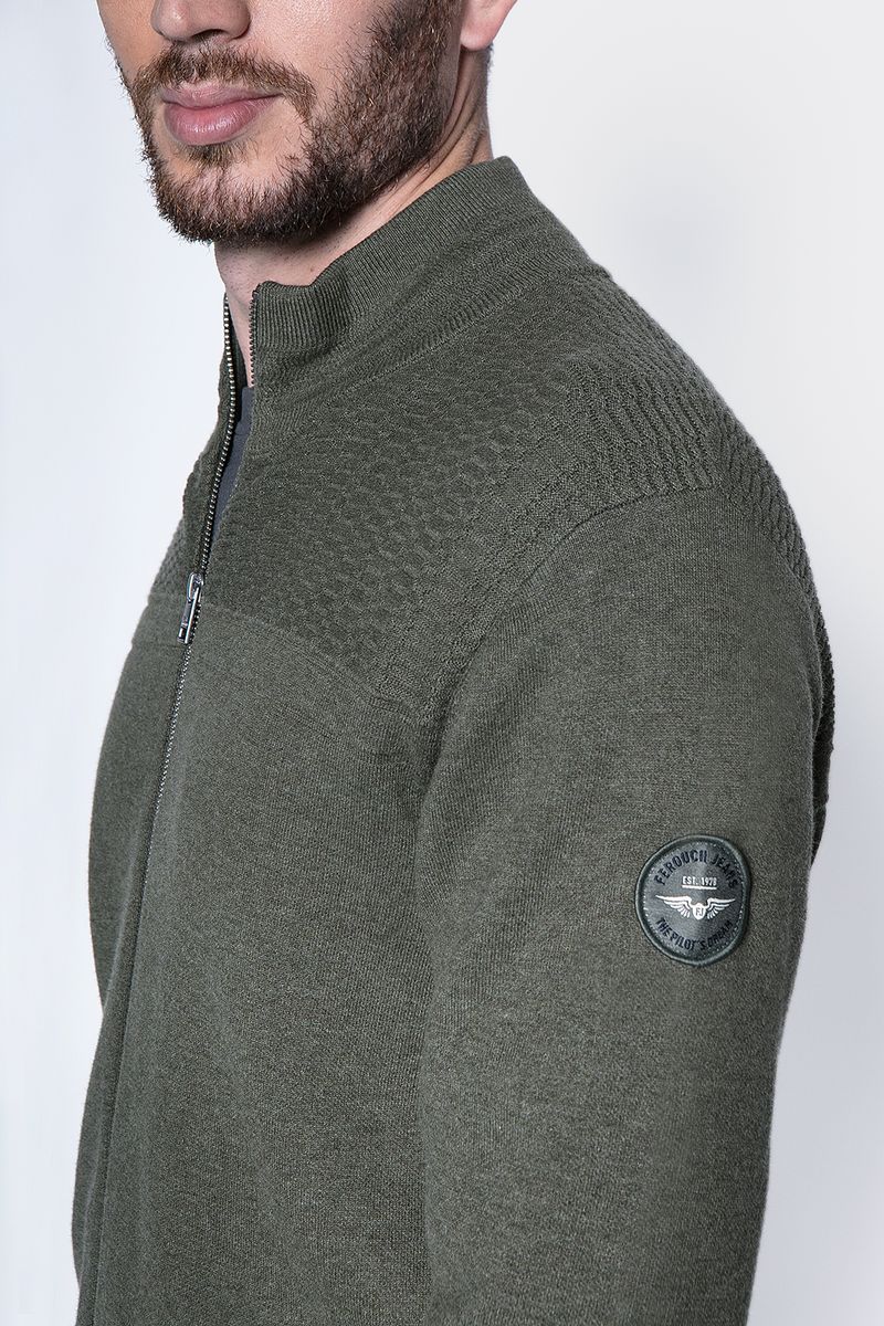 label-4