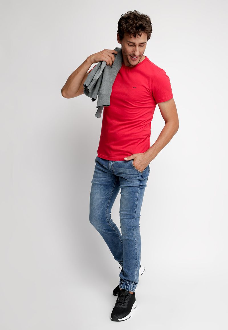 label-3