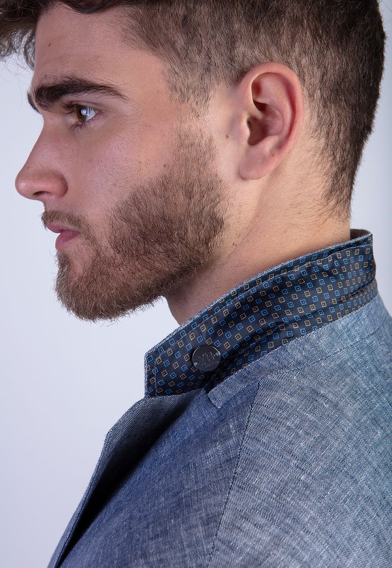 label-3