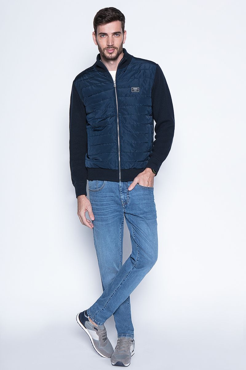 label-3