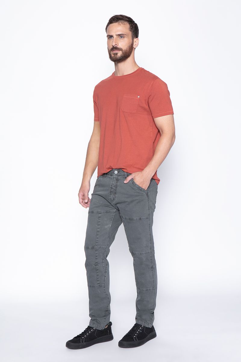 label-3