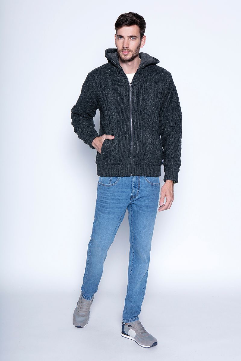 label-3
