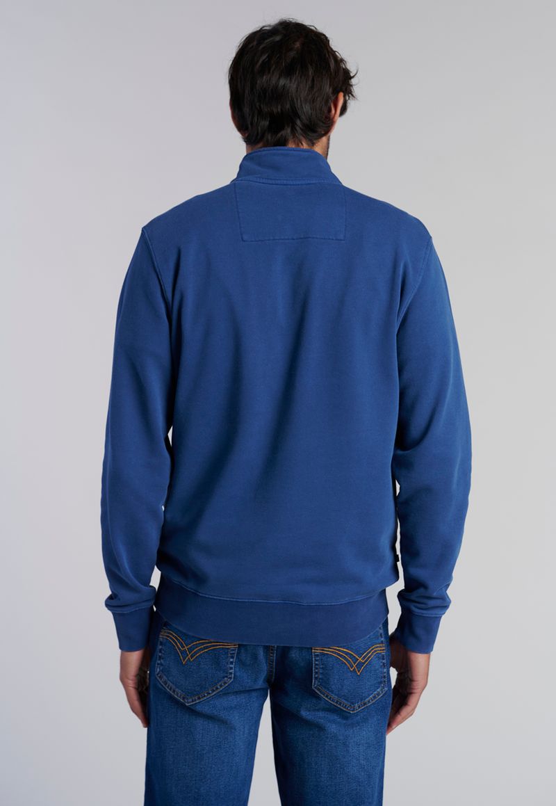 label-3
