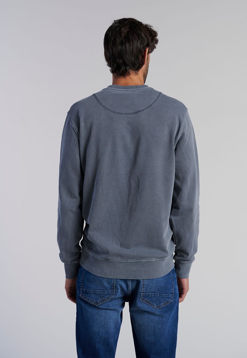 label-3