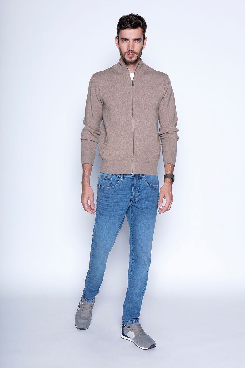 label-3