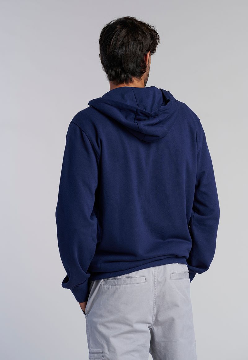 label-3
