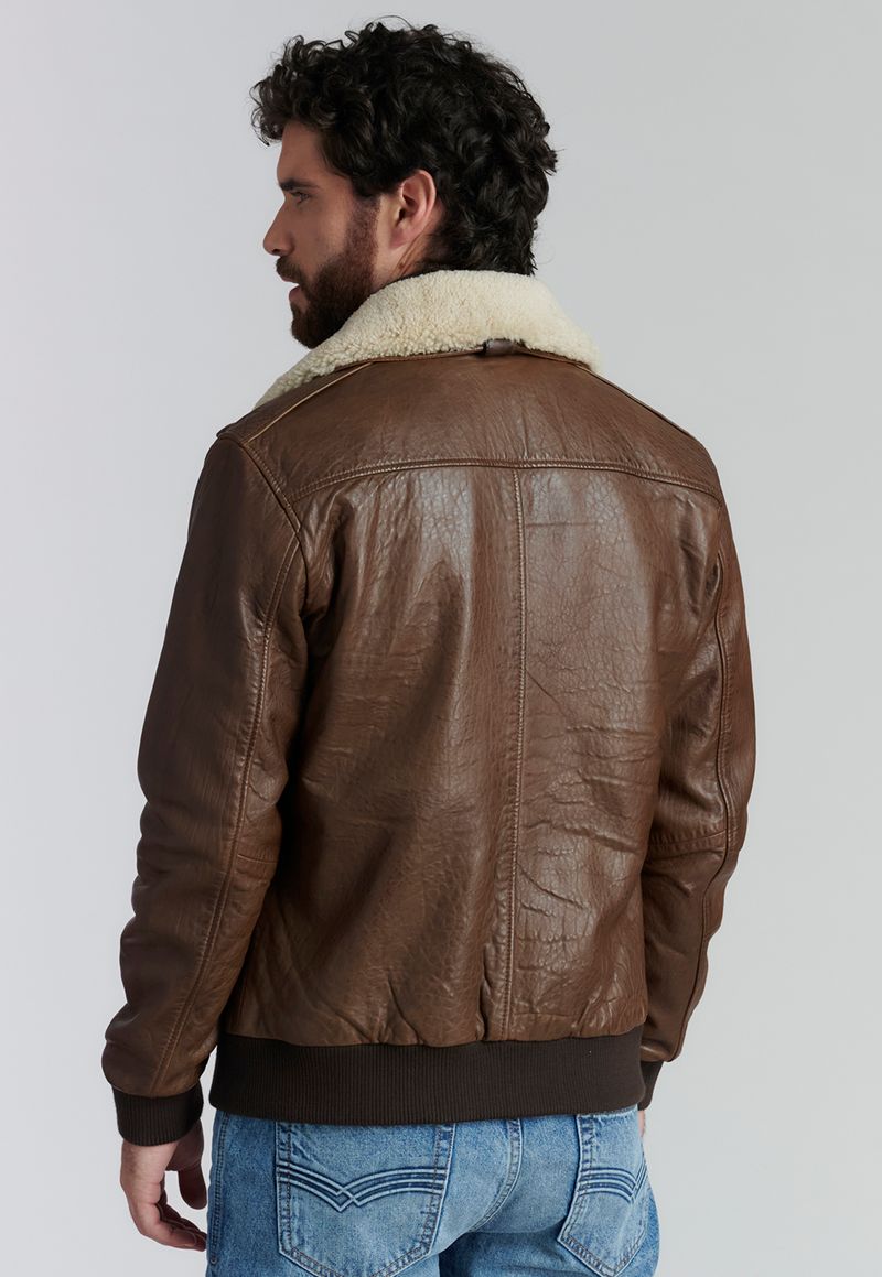 label-3