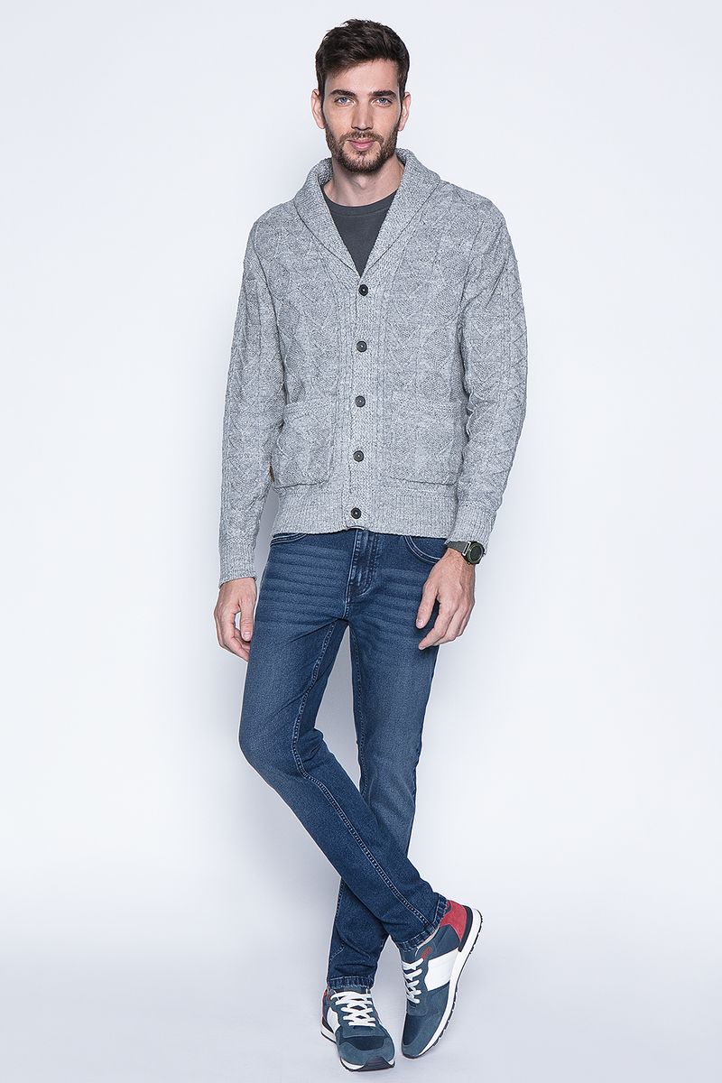 label-3