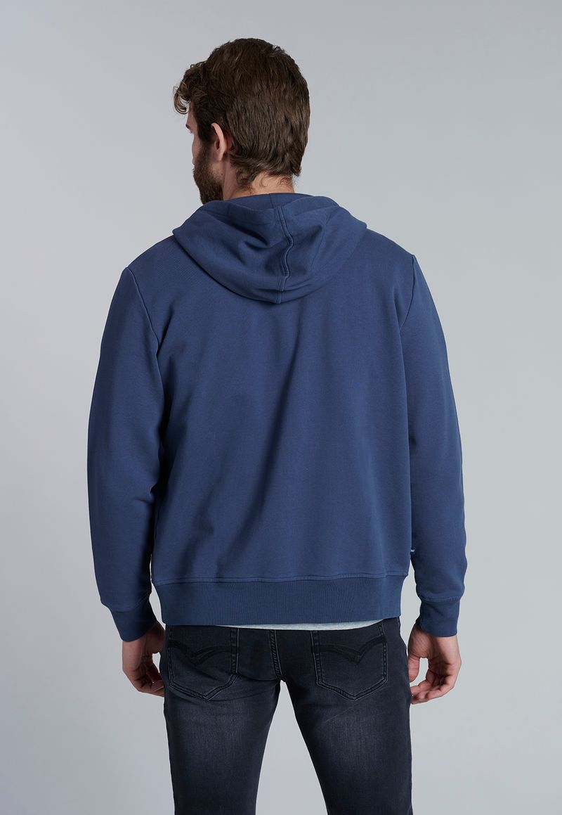 label-3