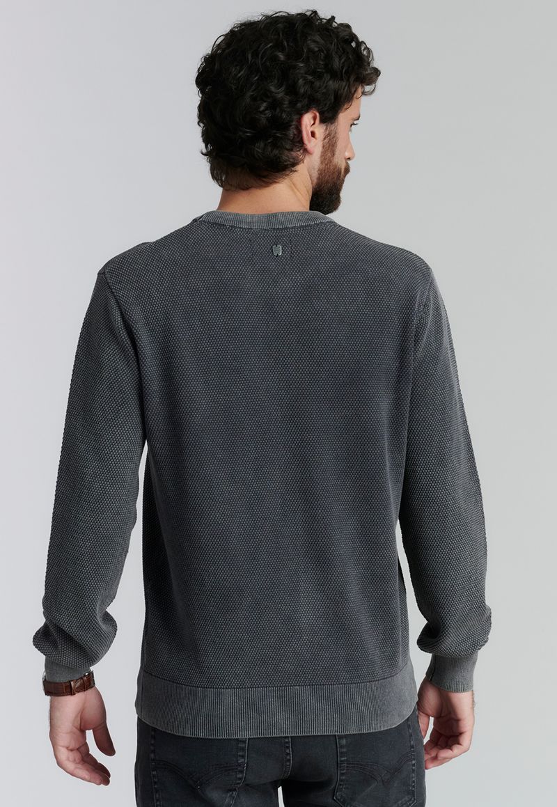 label-3