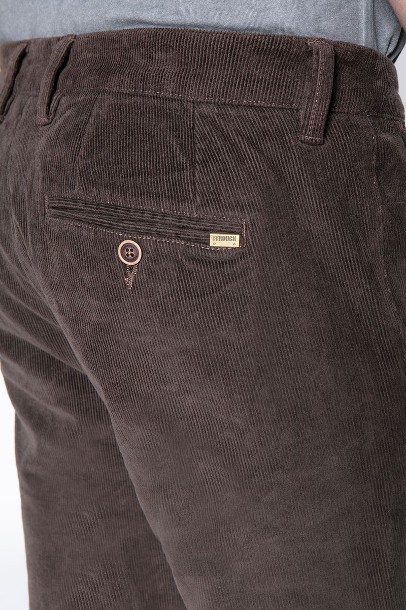 label-4