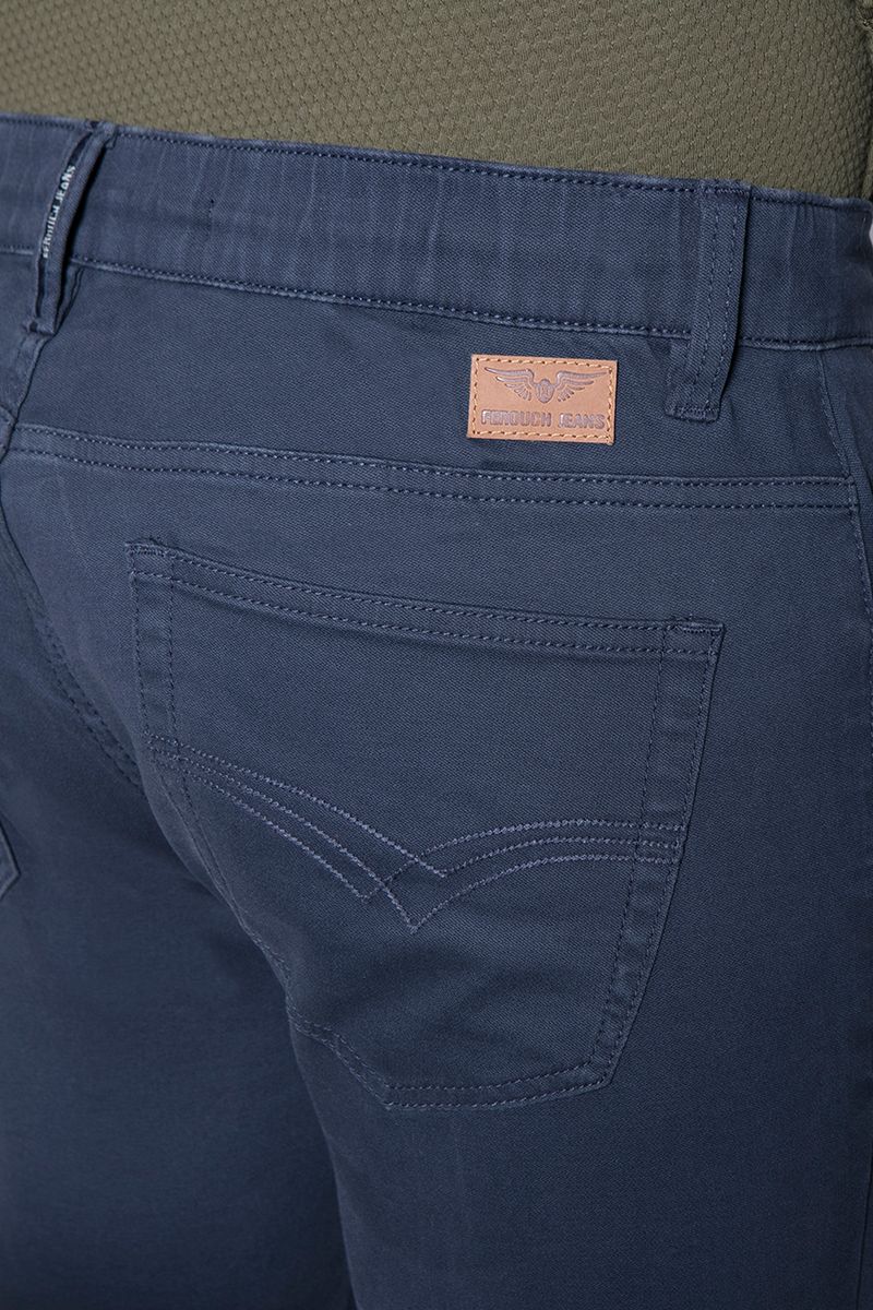 label-4