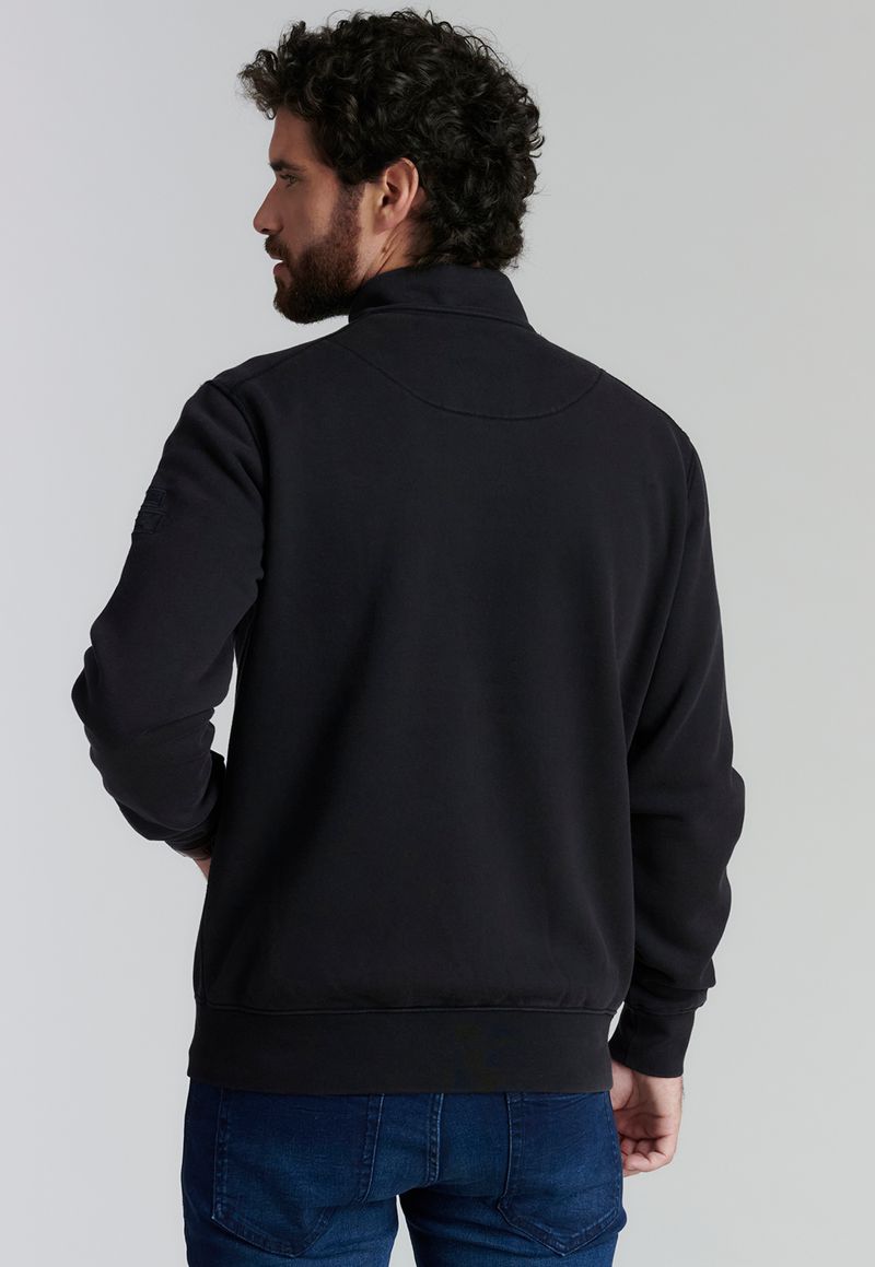 label-3