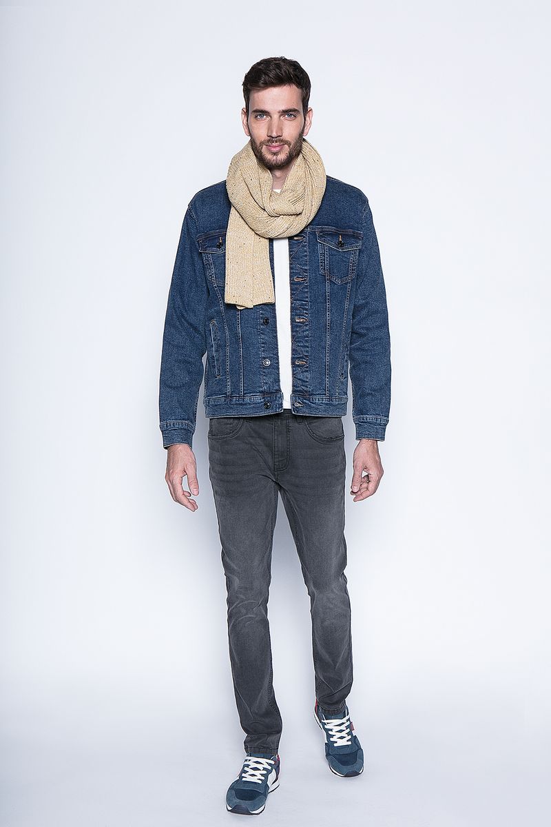 label-3