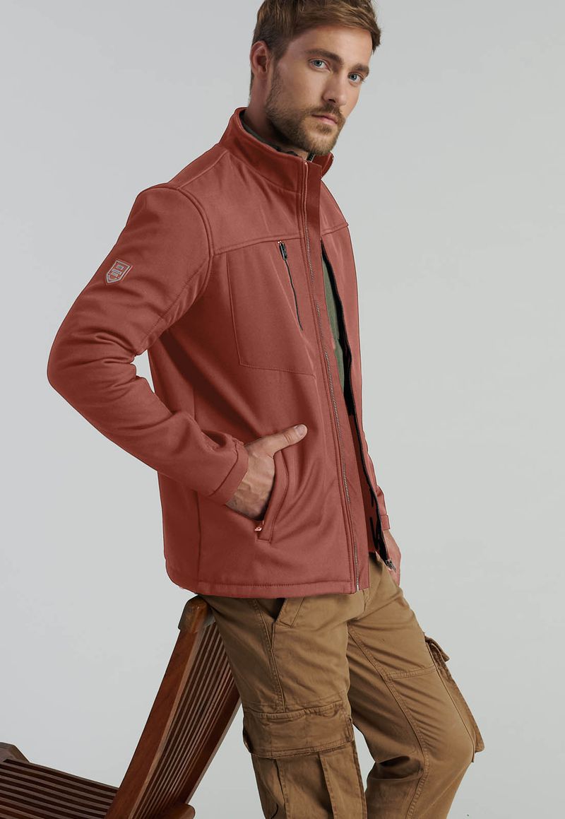 label-4