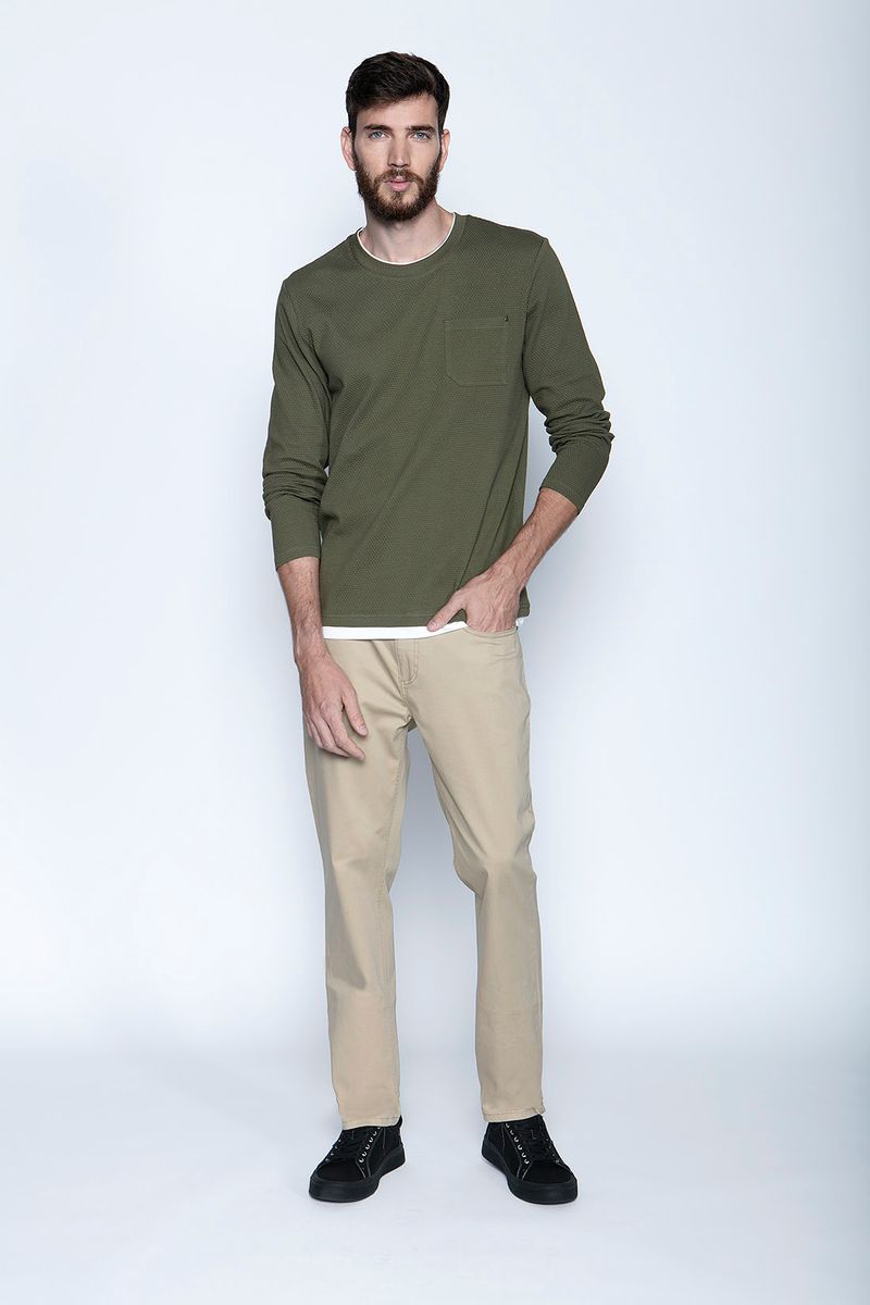 label-3