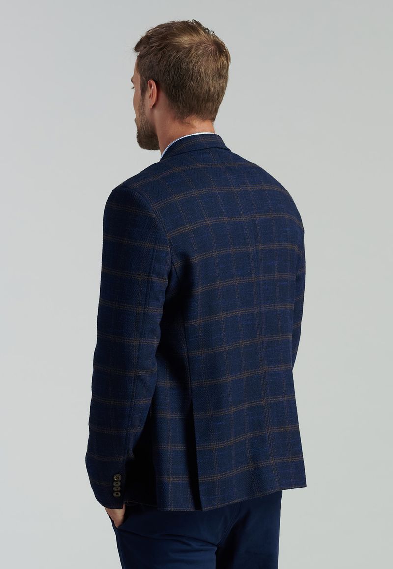 label-3