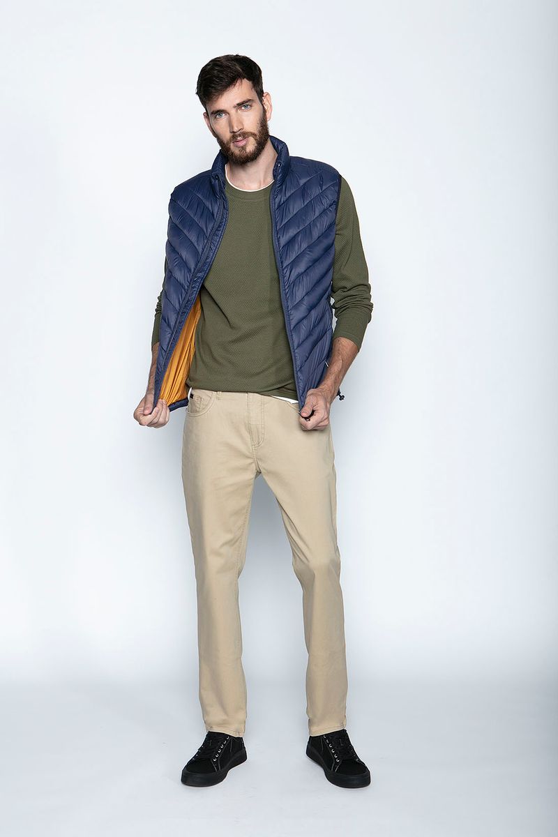 label-3