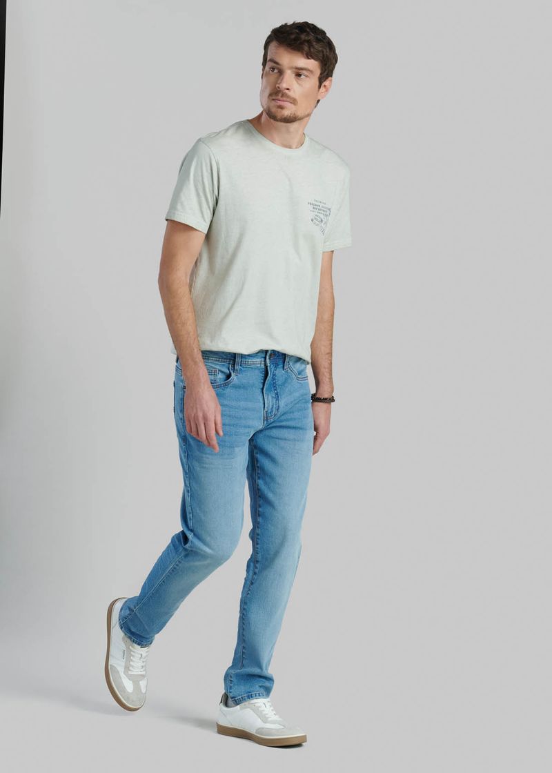 label-4