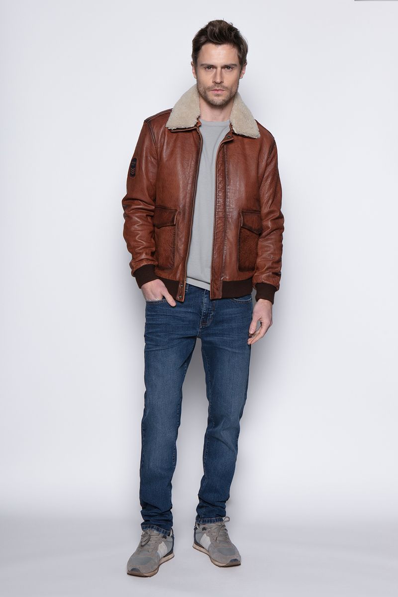 label-3