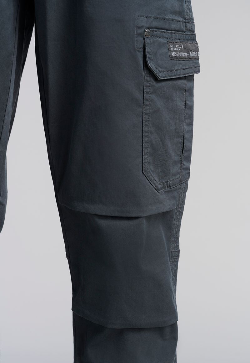 label-4