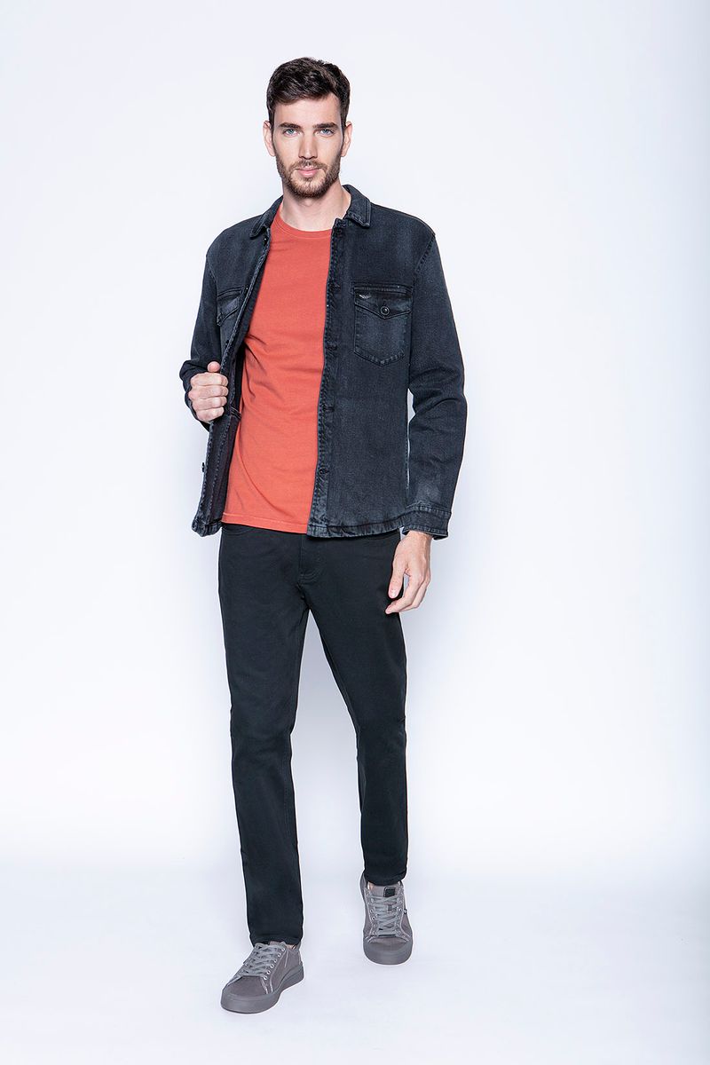 label-3