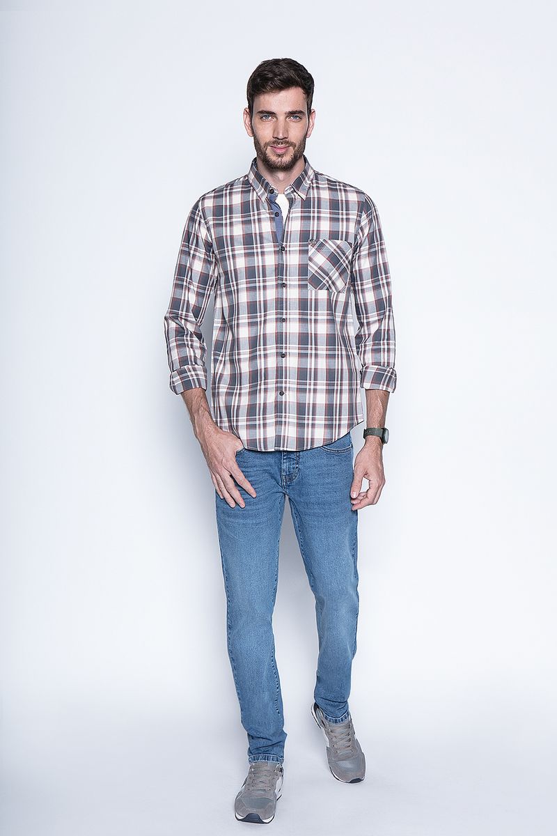 label-3