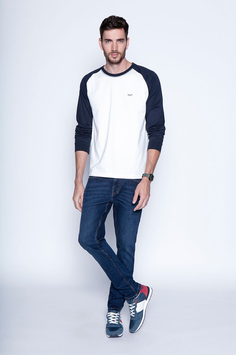 label-3