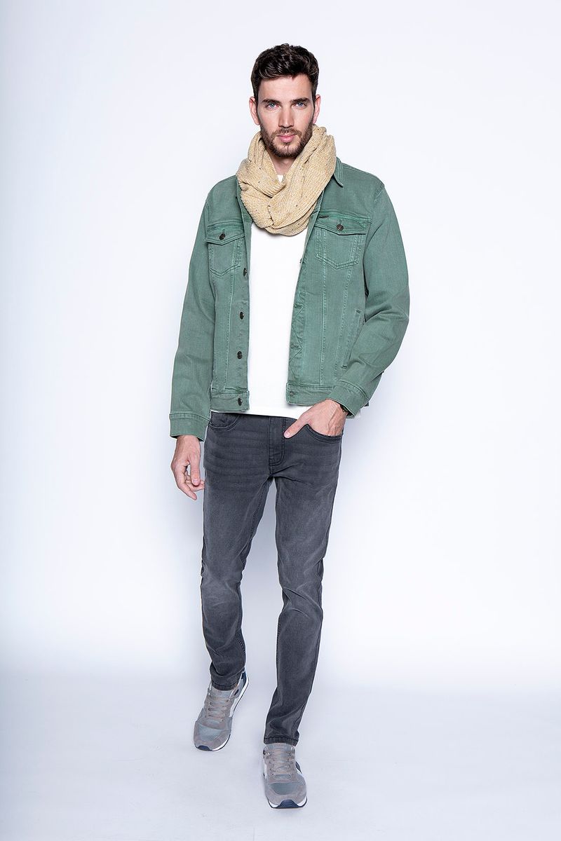 label-3