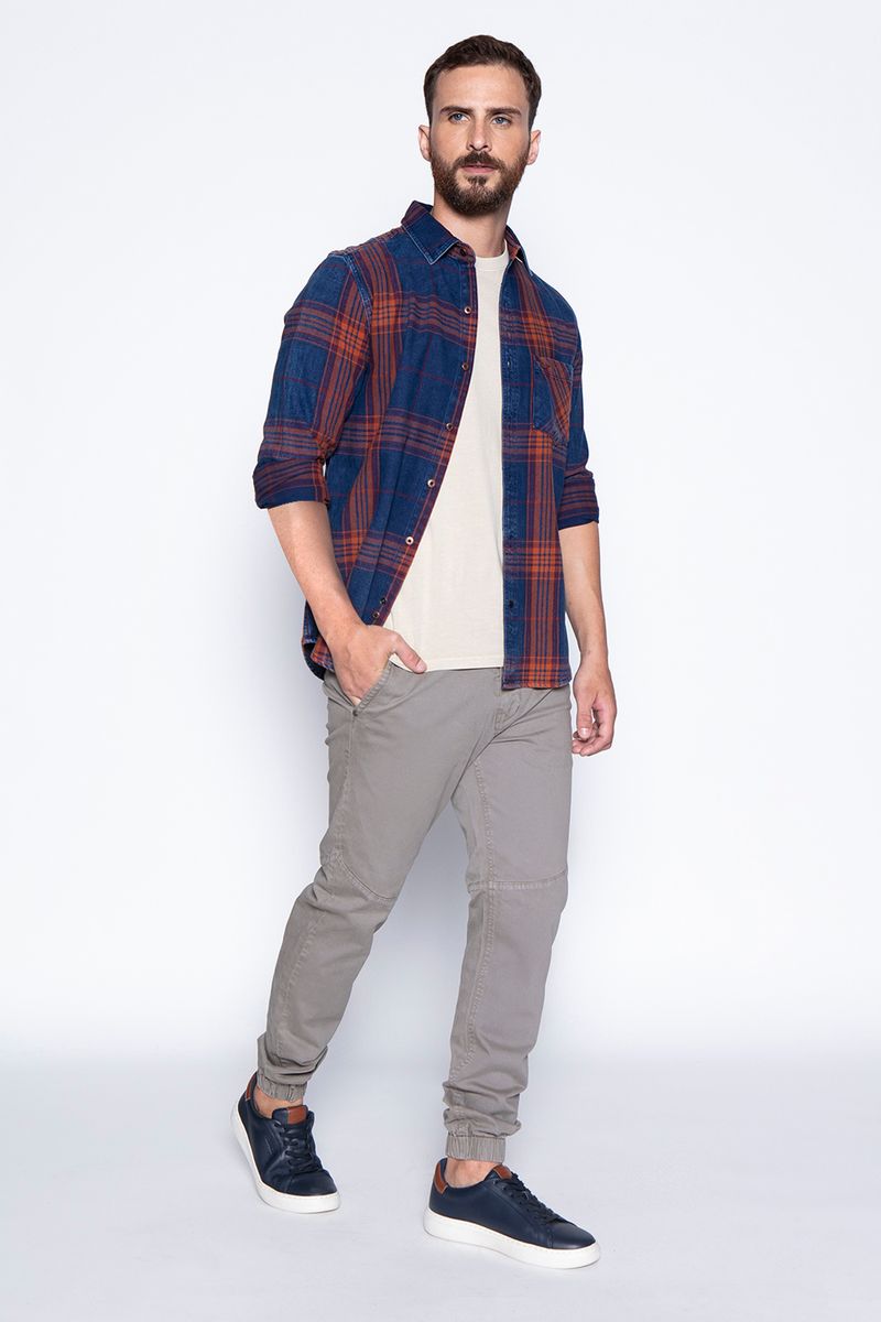 label-3