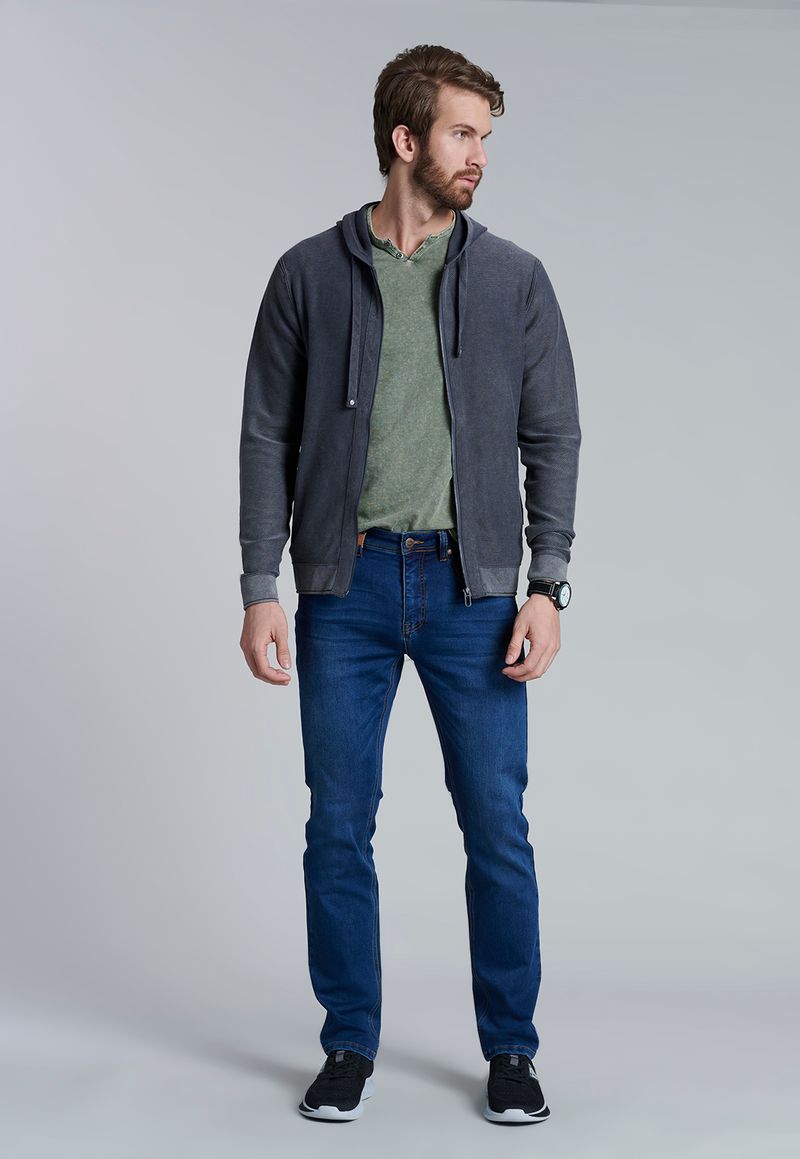 label-4