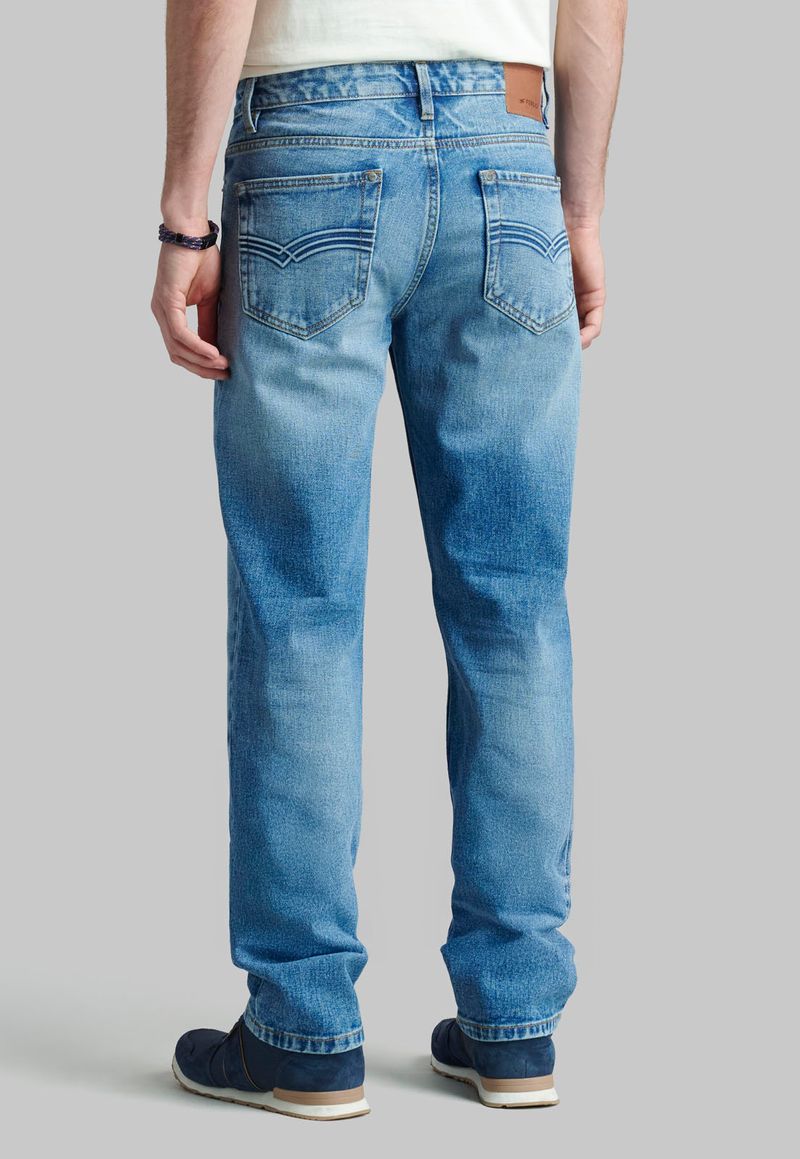 label-3
