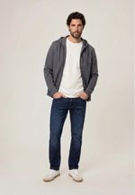 3802s260107-002