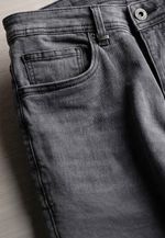 2302s260015-004